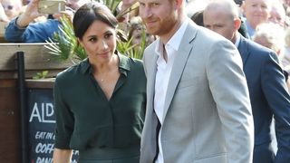 C'est la gaffe ! Les visages des enfants de Meghan Markle et Harry dévoilés, un proche de l'actrice en cause