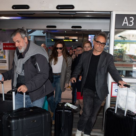 Raphaël Lancrey-Javal est très actif dans l'immobilier.

Laura Smet et son mari Raphaël Lancrey-Javal - Les célébrités arrivent à l'aéroport de Nice lors du 75ème Festival International du Film de Cannes, à Nice, France, le 16 mai 2023. © Da Silva-Perusseau/Bestimage