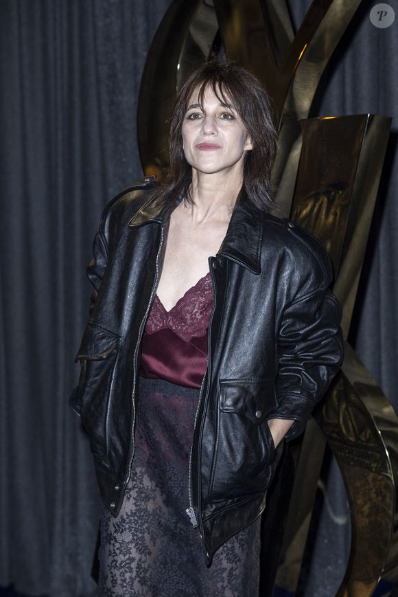 Charlotte Gainsbourg - Photo Call pour Le Défilé -Saint Laurent lors de la Fashion Week  à Paris le 24 septembre 2024. © Olivier Borde /Bestimage