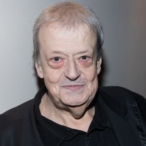 Dans un entretien qu'il accordait en 2020 à Jordan de Luxe, le chroniqueur révélait combien il touchait lors de ses années "On ne peut pas plaire à tout le monde" sur France 3.

Guy Carlier lors de l'avant-première du film "Monsieur & Madame Andelman" au cinéma Elysées Biarritz à Paris, France, le 6 mars 2017. © Cyril Moreau/Bestimage