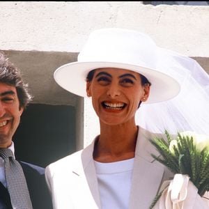Sur Instagram, l'ancienne mannequin a partagé un cliché de 2004 où le couple apparaît complice et rieur, rappelant que l'homme d'affaires reste pour toujours le père de ses enfants. 

Archives - Mariage d’Inès de la Fressange et Luigi d’Urso. Frederic Herve / Bestimage