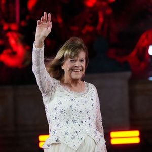 Exclusif - Chantal Goya lors de l'enregistrement de l'émission "La Grande soirée du 31 de Paris", diffusée le 31 décembre sur France 2, sur la place de la Concorde à Paris, France, le 24 novembre 2025. © Guebey-Tribeca/Bestimage