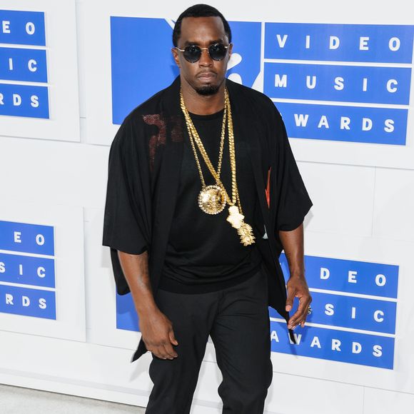 Sean Diddy Combs (Puff Daddy, Puffy, Diddy, et P. Diddy) - Photocall des MTV Video Music Awards 2016 au Madison Square Garden à New York. Le 28 août 2016.
© Mario Santoro / Zuma Press / Bestimage