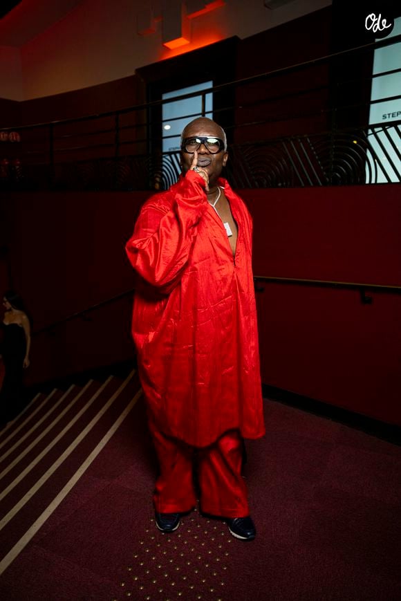 Avant de devenir l'un des visages populaires de la télévision, Magloire avait fait ses débuts sur France 3 Paris Île-de-France, où il présentait "Paris chic choc"

Magloire au défilé Stéphane Rolland "Collection Haute Couture Automne/Hiver 2026-2027" lors de la Fashion Week de Paris, le 7 juillet 2026
© Pierre Perusseau / Bestimage