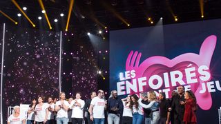 "Nos micros sont coupés" : Dans Les Enfoirés 2025, on n'entendra pas vraiment ces deux stars chanter...