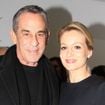 À l’époque, on n’a rien vu ! Thierry Ardisson et Audrey Crespo-Mara en couple chacun de leurs côtés : leur histoire a commencé avec des messages codés à la télé