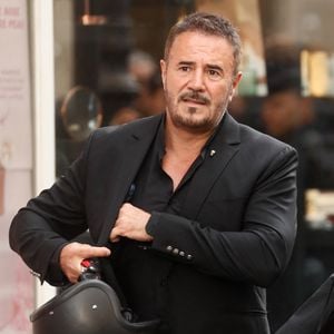 José Garcia aux obsèques de Jane Birkin en l'église Saint-Roch à Paris. Le 24 juillet 2023. © Jacovides-KD Niko / Bestimage