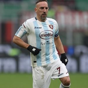 Franck Ribery (US Salernitana 1919) lors du match de Serie A opposant  l'AC Milan à l'US Salernitana au stade San Siro, à Milan, Italie, le 4 décembre 2021. © Francesco Scaccianoce/LPS/Zuma Press/Bestimage