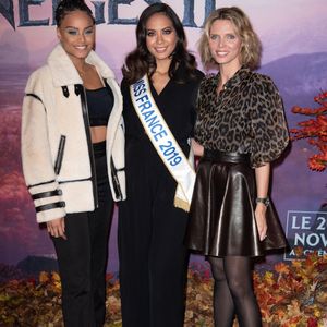 Mauvaise passe pour cette ancienne Miss France...

Alicia Aylies, Vaimalama Chaves et Sylvie Tellier assistent à Frozen 2 - La Reine Des Neiges  Paris Gala Screening at Cinema Le Grand Rex France. Photo by David Niviere/ABACAPRESS.COM