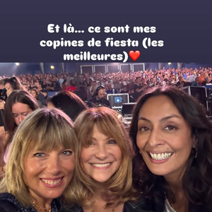 Sur Instagram, elle se dit "fière de [son] mari".

Mélanie Page, premier soutien de son mari Nagui.