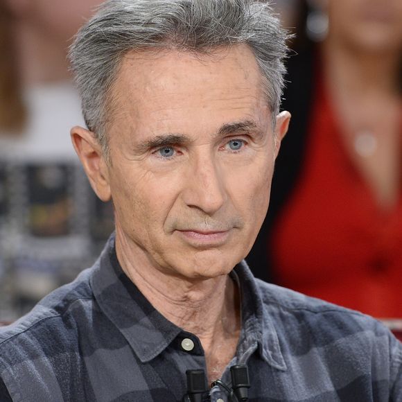 Thierry Lhermitte à l'enregistrement de l'émission "Vivement Dimanche", le 6 janvier 2016. 

Photo : Guirec Coadic / Bestimage