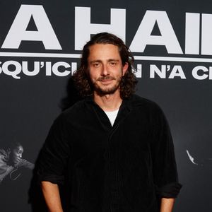 Son fils, en maternelle à Los Angeles, a donné un coup de fourchette en plastique à une camarade de classe.

Exclusif - Guillaume Pley - Photocall de la comédie musicale "La Haine" à la Seine musicale à Boulogne-Billancourt le 11 octobre 2024. 30 ans après sa sortie au cinéma, le film culte "La Haine" fait son retour, sous forme de comédie musicale. © Christophe Clovis / Bestimage