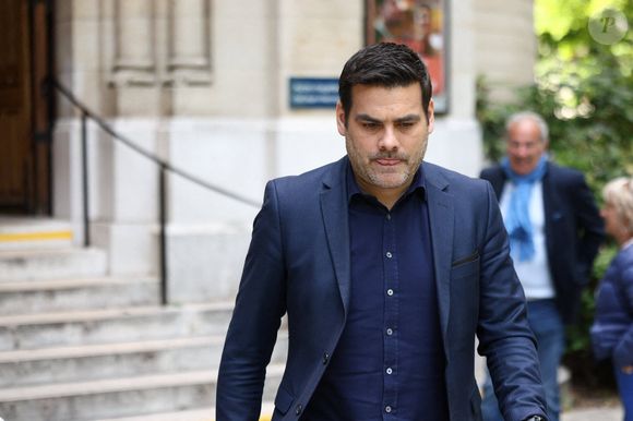 Matthieu Lartot lors de la cérémonie d'enterrement de Daniel Bilalian à l'église Saint-Pierre de Neuilly-sur-Seine, près de Paris, France, le 22 mai 2025. Photo by Firas Abdullah/ABACAPRESS.COM