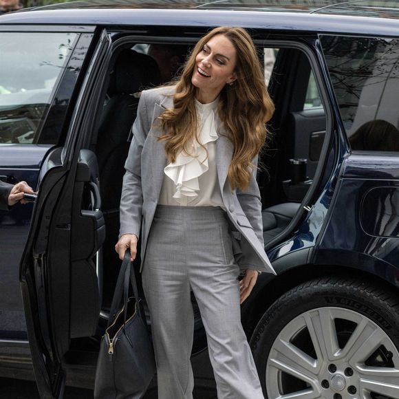 Kate Middleton assiste au Sommet sur l'avenir du travail, organisé par la Royal Foundation et le groupe de travail des entreprises pour la petite enfance à la Salesforce Tower, dans la City de Londres, au Royaume-Uni, le 18 novembre 2025. © Thomas Krych/ZUMA Press Wire/Bestimage