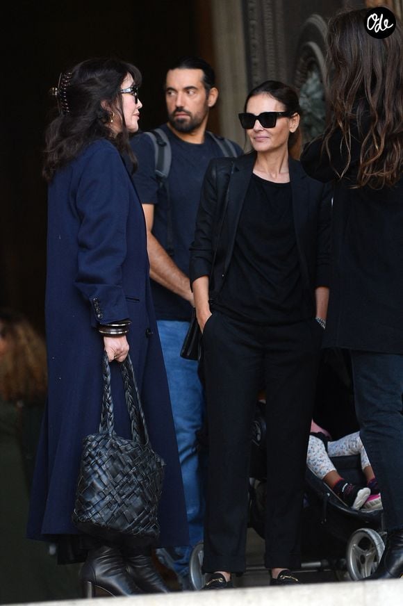 Isabelle Adjani, Virginie Ledoyen - Personnalités aux obsèques de Jean-Paul Rappeneau en l’église Saint-Sulpice à Paris le 10 septembre 2026 ©Agence/Bestimage