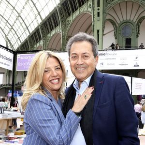 Georges Fenech et son ex compagne Marie Severine Trouban au Festival du Livre de Paris 2025 au Grand Palais à Paris le 12 avril 2025.

© Cédric Perrin / Bestimage