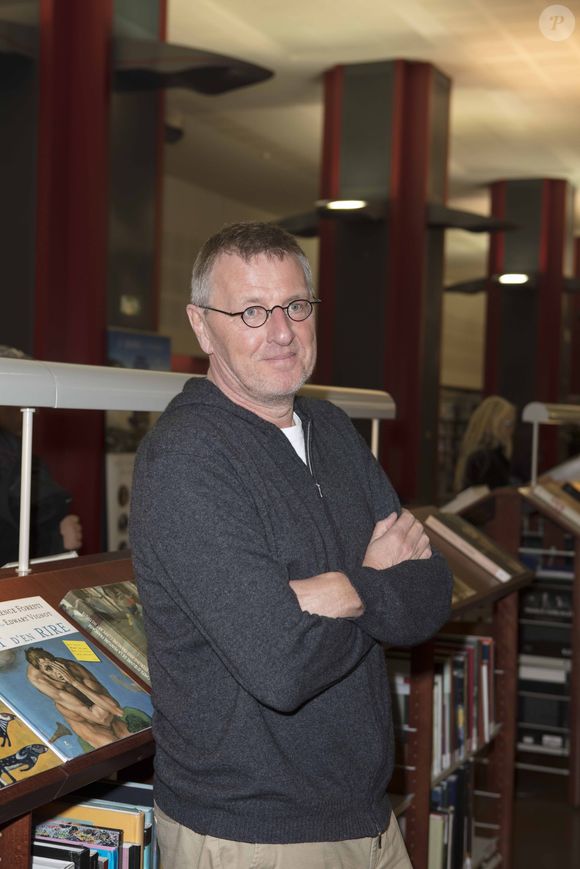 Grégoire Delacourt aux Jeudis Littéraires pour son livre "Danser au bord de l’abîme" à Nice, France, le 2 mars 2017. JLPPA / Bestimage