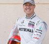 “Si je ferme les yeux, je le vois sourire après une victoire, et je préfère me souvenir de lui comme ça plutôt qu’allongé sur un lit”, explique Flavio Briatore
Michael Schumacher lors du grand prix de Formule 1 a BahreIn le 11 mars 2010. API / BESTIMAGE