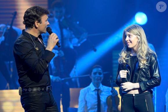 Tony Carreira et sa fille Sara - Concert exceptionnel de Tony Carreira au Palais des Sports à Paris, le 12 avril 2014.