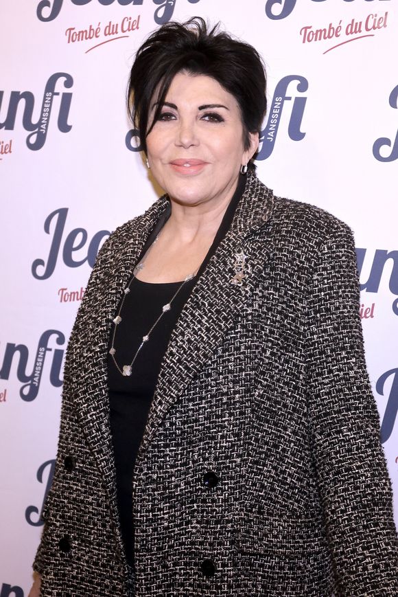 Liane Foly à la 150 ème du spectacle "Tombé du ciel" de Jeanfi Janssens à la Comédie des Champs Elysées à Paris le 13 février 2025. Spectacle suivi d'une réception Restaurant Manko.
© Cédric Perrin / Bestimage