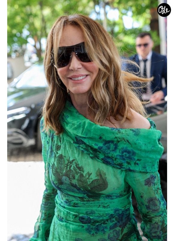Elle sortira le 24 décembre prochain sur Netflix. 
Philippine Leroy-Beaulieu est aperçue à l'hôtel Martinez lors de la 79e édition annuelle du Festival de Cannes, le 14 mai 2026 à Cannes, en France (Crédit image : © IPA via ZUMA Press / Bestimage)