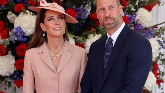 Vacances luxueuses en mode yacht pour Kate Middleton, William et les enfants : des choix auxquels ils nous ont peu habitués
