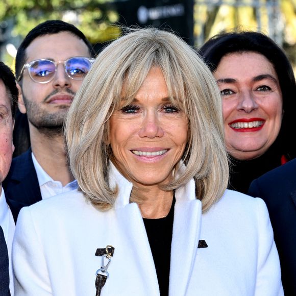 La Première dame française, Brigitte Macron (présidente de la Fondation Hôpitaux de Paris-Hôpitaux de France), durant la clôture de l'édition 2024 de la 35eme Opération Pièces Jaunes à Nice, au kiosque à musique du jardin Albert 1er