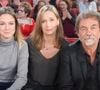 Fille du réalisateur Olivier Marchal et de Catherine Marchal, l'actrice s'impose malgré tout par son seul talent.

Catherine Marchal, Olivier Marchal et leur fille Zoé Marchal - Enregistrement de l'émission "Vivement Dimanche" à Paris le 15 Décembre 2015.

© Bestimage