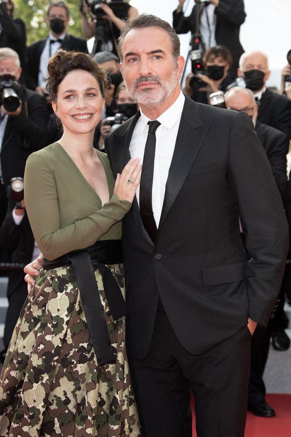 Jean Dujardin et Nathalie Pechalat assistent à la projection de OSS 117 : From Africa With Love et la cérémonie de clôture du 74ème Festival de Cannes le 17 juillet 2021 à Cannes, France. Photo by David Niviere/ABACAPRESS.COM