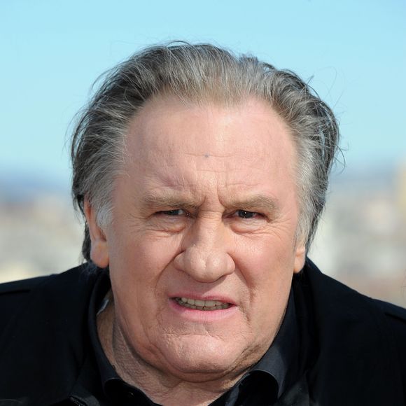 Gérard Depardieu avait, en début d'année 2025, pensé à vendre le terrain. 

Gérard Depardieu durant le photocall organisé pour la présentation de la saison 2 de la série "Marseille" pour Netflix au Sofitel du Vieux Port à Marseille, le 18 février 2018. 8 nouveaux épisodes qui seront diffusés à partir du 23 février. © Bruno Bebert / Bestimage