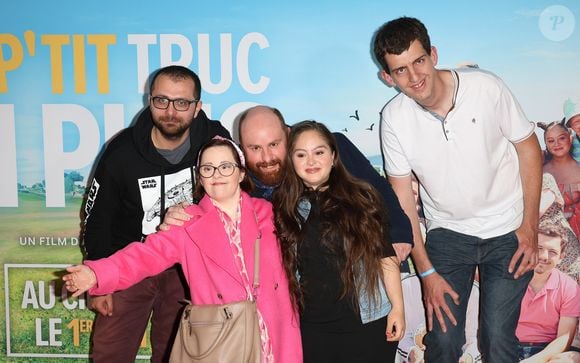 Gad Abecassis, Marie Colin, Marc Riso, Mayane Sarah El Baze et Thibaut Conan - Avant-Première du film "Un p'tit truc en plus" au cinema UGC Normandie à Paris le 25 avril 2024. © Coadic Guirec/Bestimage