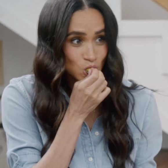 Meghan Markle a tourné la deuxième saison de sa série.

Meghan Markle a partagé son dernier conseil de cuisine dans un clip inédit de son émission Netflix.
Picture supplied by JLPPA