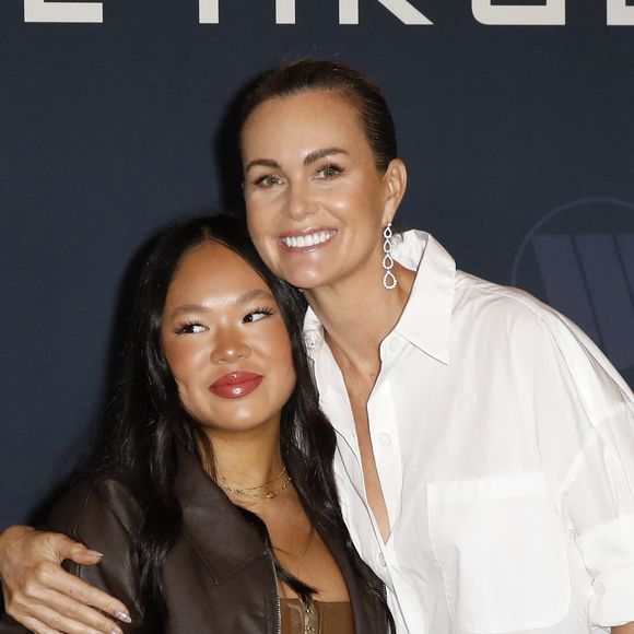 Laeticia Hallyday et sa fille Joy - Avant-Première du film "Largo Winch "Le Prix de L'argent" au cinéma le Grand Rex à Paris

© Marc Ausset-Lacroix/Bestimage