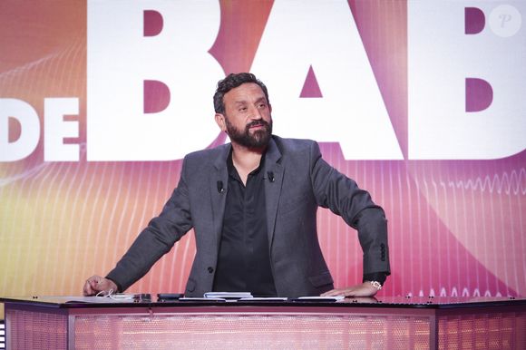 Exclusif - Cyril Hanouna, sur le plateau de l’émission « TPMP » présentée par C.Hanouna et diffusée en direct sur C8, Paris, France, le 08 janvier 2025. © Jack Tribeca / Bestimage