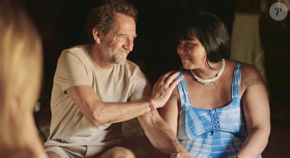 Stéphane de Groodt en Amazonie pour Rendez-vous en terre inconnue . Capture d'écran Instagram France Télévisions.