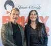 Si Florent Pagny fascine par sa voix, sa sublime épouse argentine, Azucena Caamaño, brille par son élégance au naturel. 

Florent Pagny, Coralie Baroux, Azucena Caamaño - Première de la pièce "Jean-Claude et Josephine, une histoire vraie jamais racontée" au théâtre de Passy à Paris le 16 septembre 2025.

© Benjamin Babiz / Bestimage