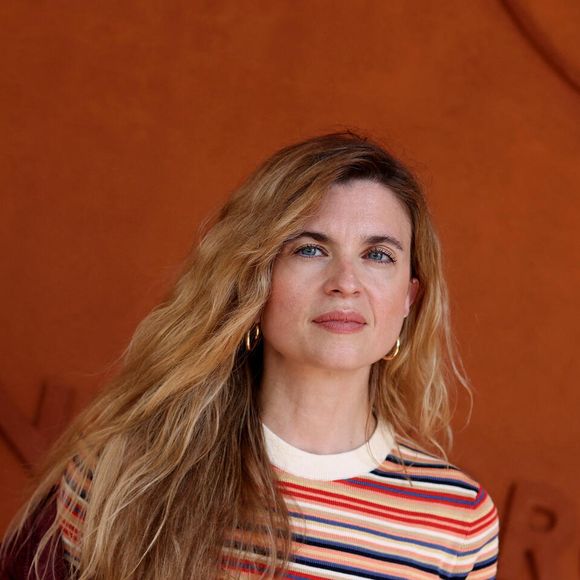 Cécile Cassel est devenue maman solo.

Cécile Cassel au village lors des Internationaux de France de tennis de Roland Garros, à Paris, France. © Jacovides-Moreau/Bestimage