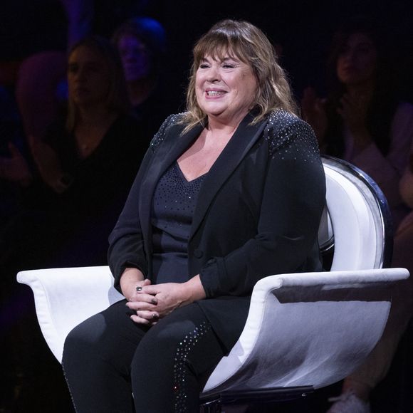Exclusif - Michèle Bernier - Enregistrement de l'émission "La chanson secrète 13", présentée par N.Aliagas et diffusée le 29 décembre sur TF1
© Guillaume Gaffiot-Cyril Moreau / Bestimage
