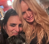Il s'agit de Kimberly Burch, la fiancée de Taime Downe
Kimberly Burch sur Instagram, avec Taime Downe.