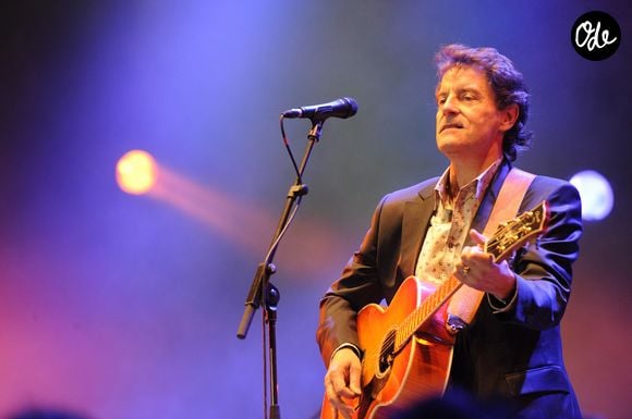 Francis Cabrel se produit en concert au festival Paleo de Nyon, en Suisse, le 25 juillet 2009. © Loona/Abaca