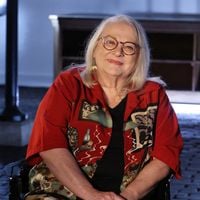 Josiane Balasko prise en charge par le père de Christian Clavier, elle a changé une partie de son visage et explique pourquoi