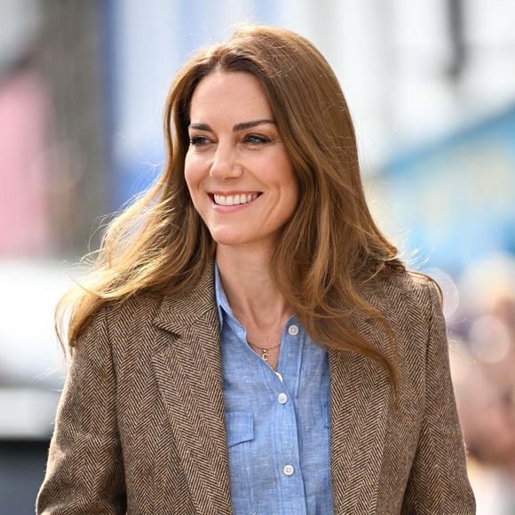 Le prince William, prince de Galles, et Catherine (Kate) Middleton, princesse de Galles, duc et duchesse de Rothesay, visitent la ville de Tobermory en Ecosse, Royaume Uni, le 29 avril 2025. © Backgrid UK/Bestimage