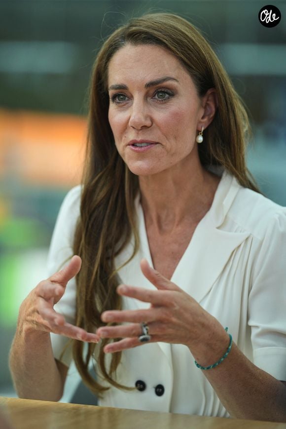Lors de la visite, elle a échangé avec de jeunes patients, dont un enfant atteint d’une maladie cardiaque.

Kate Middleton, la princesse de Galles (Royaume-Uni), visite l'hôpital pour enfants Evelina London à Londres le lundi 6 juillet.
Photo prise par Alastair Grant / WPA-Pool.