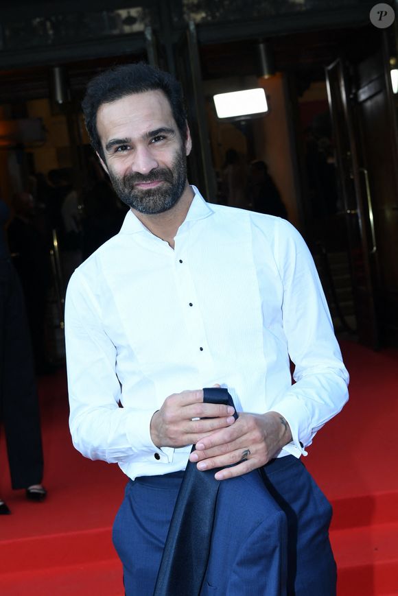 Le chanteur Ycare arrivant au "Concerto pour la Paix" organisé par Omar Harfouch au Théâtre des Champs Élysées à Paris, France, le 18 Septembre 2024. © Rachid Bellak / Bestimage