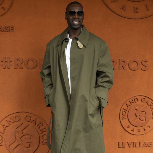 Omar Sy au village lors des Internationaux de France de tennis de Roland-Garros 2025, à Paris, en France, le 7 juin 2025. © Cyril Moreau/Bestimage