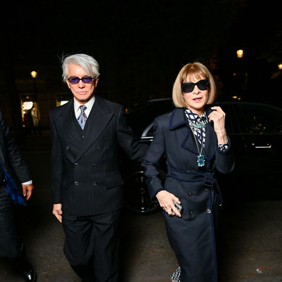 Baz Luhrmann et Anna Wintour aux arrivées à l’after Miu Miu Collection Femme Prêt-à-Porter Printemps/Eté 2026 lors de la Fashion Week de Paris (PFW), au restaurant Gigi, à Paris, France, le 6 octobre 2025. © Pierre Perusseau/Bestimage
