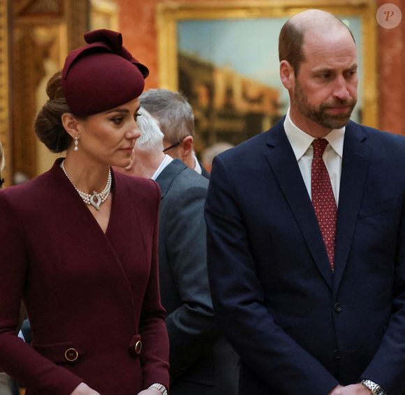 Le prince William, prince de Galles, et Catherine (Kate) Middleton, princesse de Galles - L'émir du Qatar Tamim ben Hamad Al-Thani et sa femme Jawaher bint Hamad bin Suhaim Al-Thani au dîner d'Etat au palais de Buckingham lors de sa visite d'Etat au Royaume-Uni, le 3 décembre 2024.