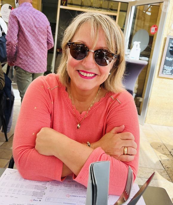 C'est l'anniversaire de sa maman

Cyril Féraud a posté une photo de sa maman sur Instagram à l'occasion de son anniversaire. Le 4 août 2025.