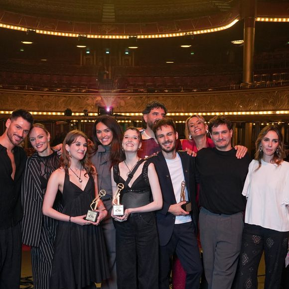 Aux côtés de patients, soignants, artistes et partenaires, elle a partagé un moment fort en émotions et en solidarité, 

Brune 23 ans, cancer des os, Elodie Gossuin, Diane Leyre, Pierre Suppa, Programmateur musical Star Academy & DALS, Léo Vita, Sarah Berchot, Directrice de casting adjointe The Voice, Anthony Pinto, Directeur de casting N'oubliez pas les paroles !, Jordan Mouillerac, Calisson Goasdoué - Gala " Tous les talents chantent contre le cancer " aux Folies Bergères à Paris le 8 juin 2026. 

© Anne-Sophie Guebey / Bestimage