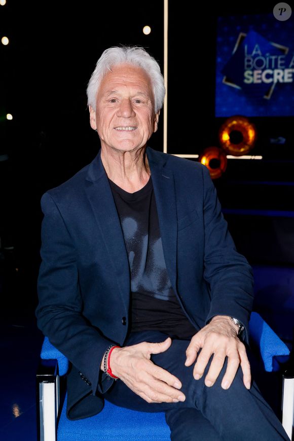 Le chanteur a fêté ses 81 ans le lundi 9 février 2026

Exclusif - Gérard Lenorman - Backstage - Enregistrement de l'émission "La boîte à secrets 16", présentée par F.Bollaert et diffusée le 10 mars sur France 3
© Christophe Clovis / Bestimage